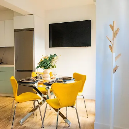 Martena Appartement *